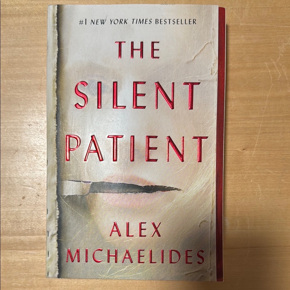 The Silent Patient by Alex Michaelides - Bestseller